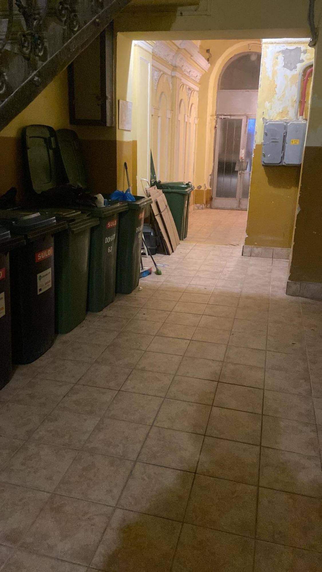 10 House Budget Stay Boedapest Buitenkant foto